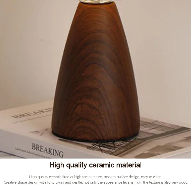 Nordische LED-USB-Tischleuchte